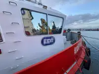 Буксир за продажба