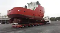 Буксир за продажба
