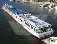 Круизен кораб за продажба