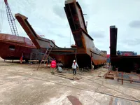 Баржа за продажба