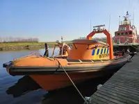 Твърда надуваема лодка за продажба