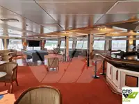 Круизен кораб за продажба