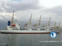Хладилен кораб за продажба