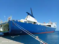Хладилен кораб за продажба