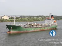 Танкер за нефт/химикали за продажба