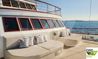 Круизен кораб за продажба