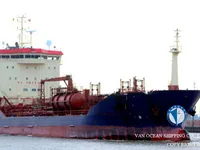 Танкер за нефт/химикали за продажба