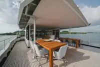 Кораб за проучване за продажба