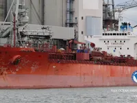 Танкер за нефт/химикали за продажба