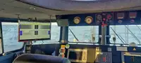 Контейнеровоз за продажба