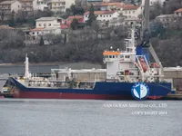 Танкер за нефт/химикали за продажба