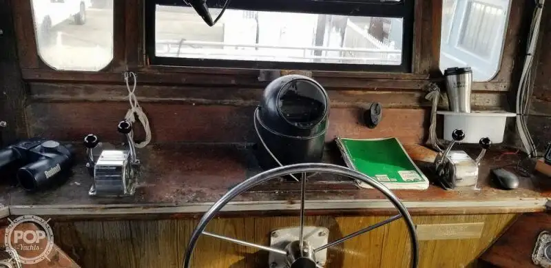 Катамаран за продажба