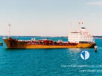 Танкер за нефт/химикали за продажба