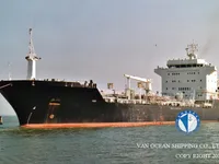 Танкер за нефт/химикали за продажба