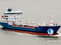 Танкер за нефт/химикали за продажба
