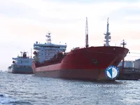 Танкер за нефт/химикали за продажба