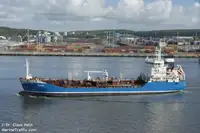 Oil/Chemical tanker за продан