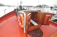 Круизен кораб за продажба