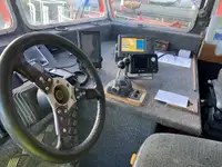 Кораб за превоз на екипаж за продажба