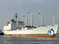 Хладилен кораб за продажба