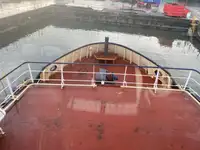 Буксир за продажба