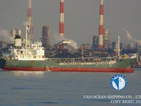Танкер за нефт/химикали за продажба
