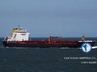 Танкер за нефт/химикали за продажба