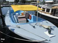 Круизен ферибот за продажба