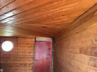 Буксир за продажба