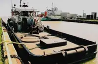 Буксир за продажба