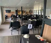 Круизен кораб за продажба