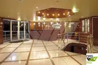 Круизен кораб за продажба