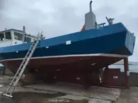 Работни съдове за продан