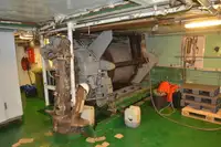 Контейнеровоз за продажба