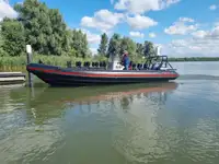 Контейнеровоз за продажба