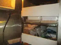 Хладилен кораб за продажба