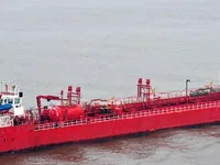Танкер за нефт/химикали за продажба