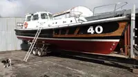Пилотска лодка за продан