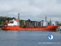 Танкер за нефт/химикали за продажба