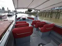 Круизен кораб за продажба