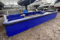 Ферибот за продажба