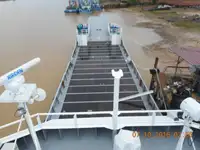 Контейнеровоз за продан