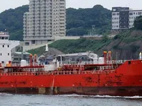 Танкер за нефт/химикали за продажба