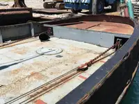 Буксир за продажба
