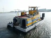 Буксир за продажба