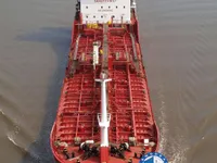 Танкер за нефт/химикали за продажба