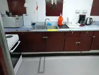 Контейнеровоз за продажба