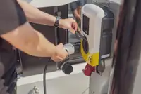 Контейнеровоз за продажба