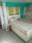 Круизен кораб за продажба