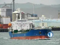 Танкер за нефт/химикали за продажба